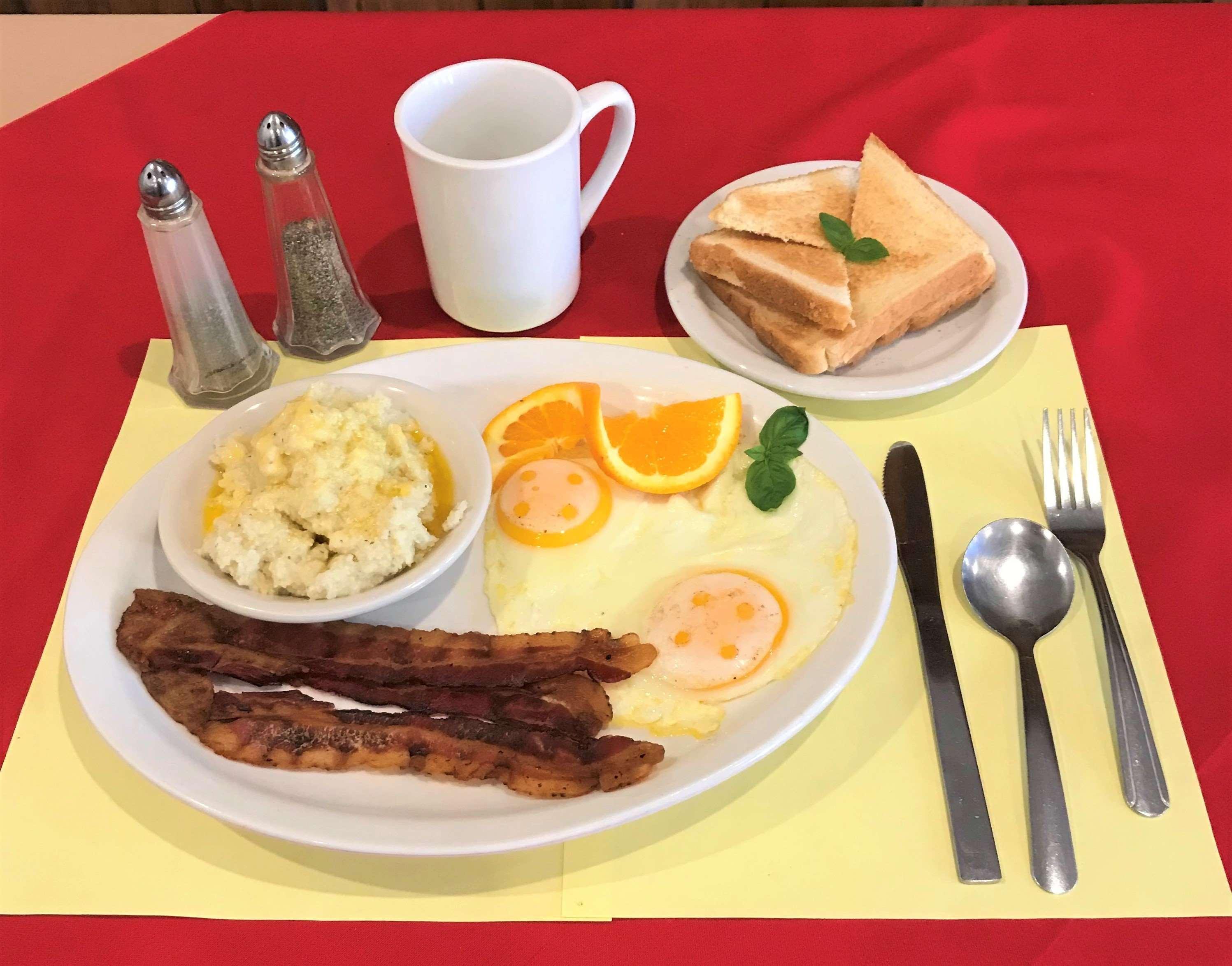 Best Western Crossroads Inn DeFuniak Springs Exteriör bild