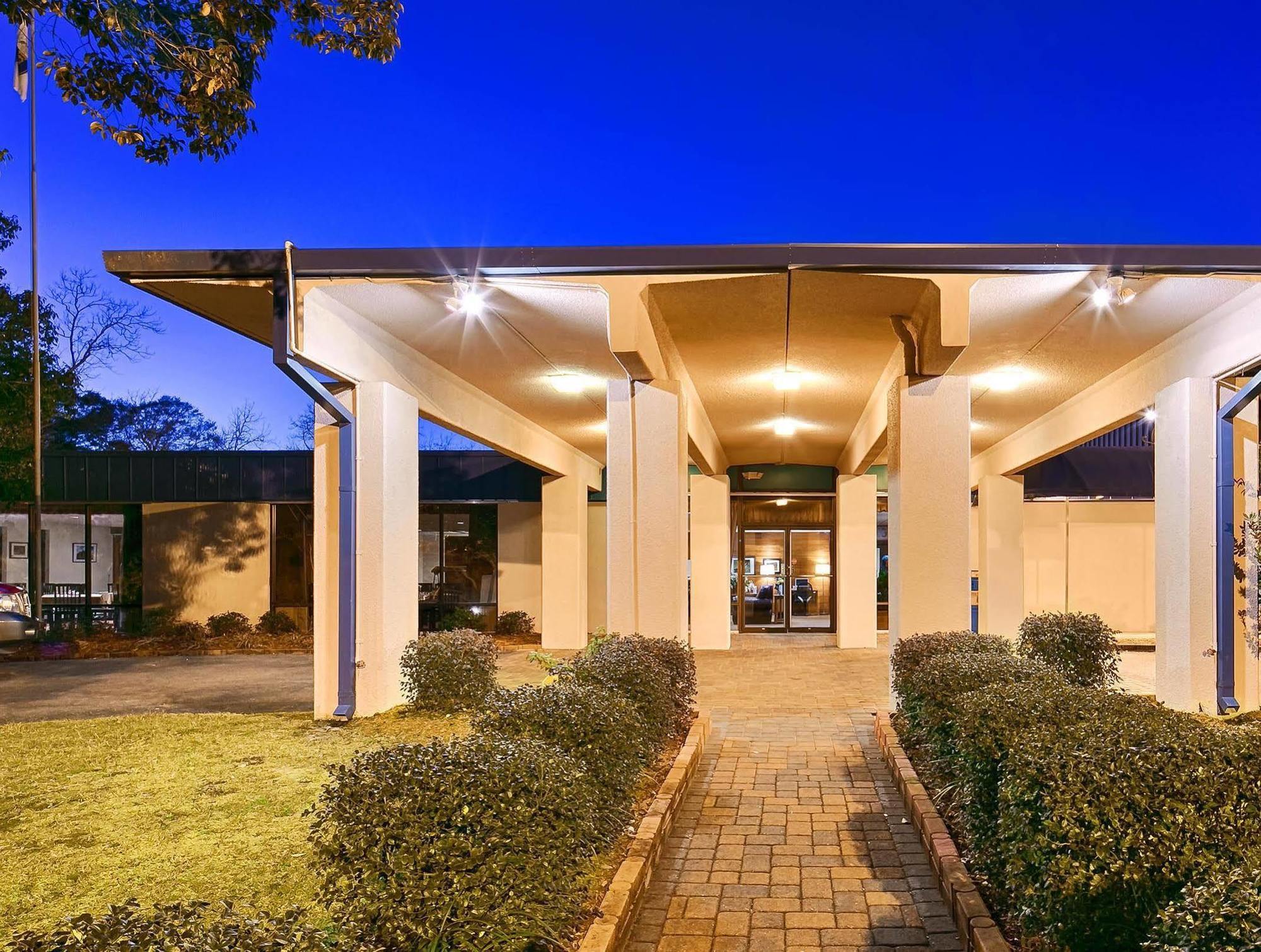 Best Western Crossroads Inn DeFuniak Springs Exteriör bild