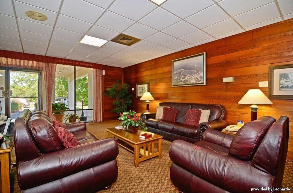 Best Western Crossroads Inn DeFuniak Springs Rum bild